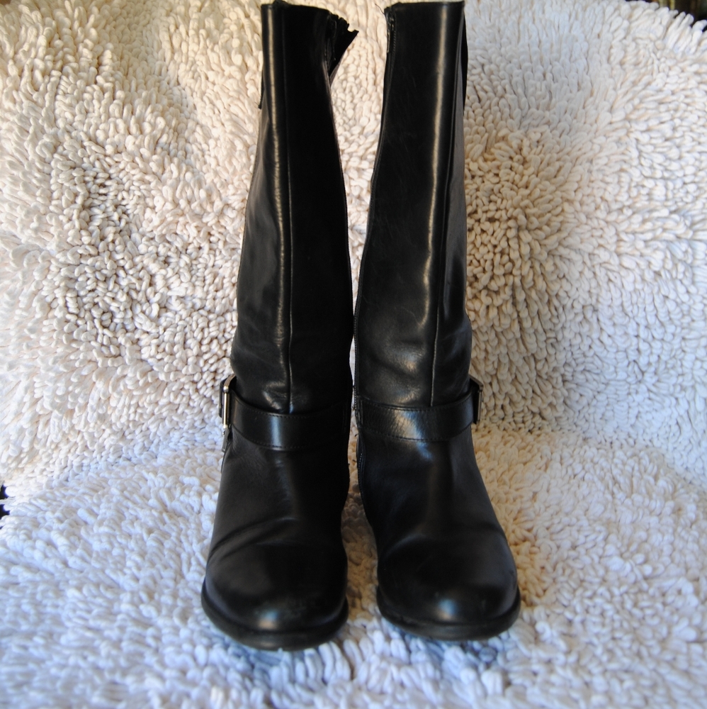 Black Heeled Boots
